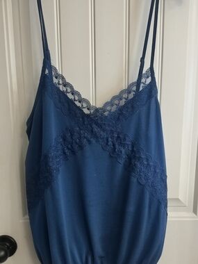 Daytrip Navy Lace-Trim Camisole